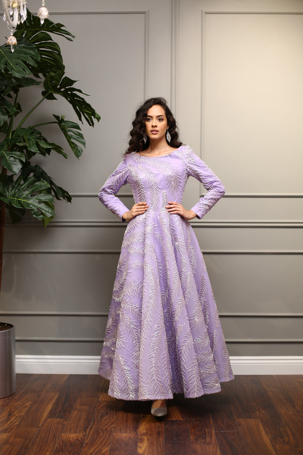 Lila A Kesim Gümüş İşlemeli Midi Abiye Elbise