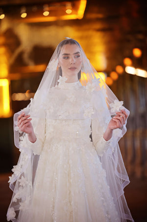 3D Çiçek İşlemeli  Romantik Gelinlik