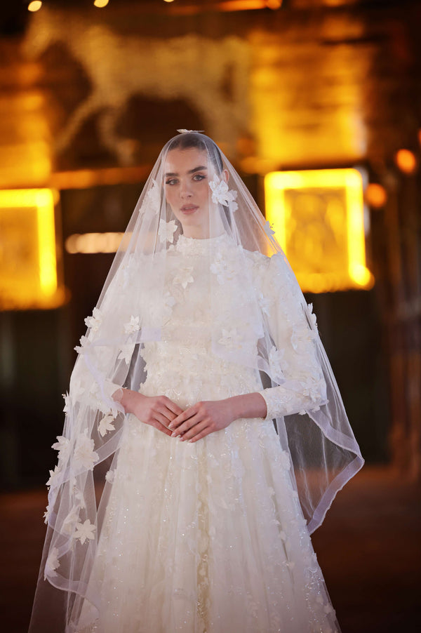 3D Çiçek İşlemeli  Romantik Gelinlik