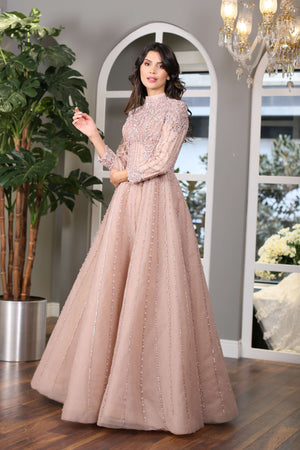 Elegant Long Lace Evening Dress