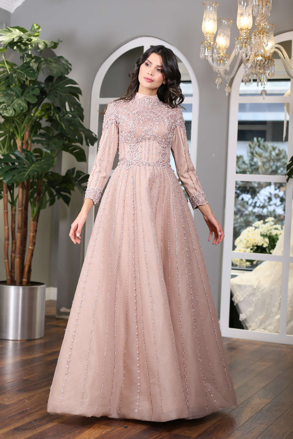 Elegant Long Lace Evening Dress