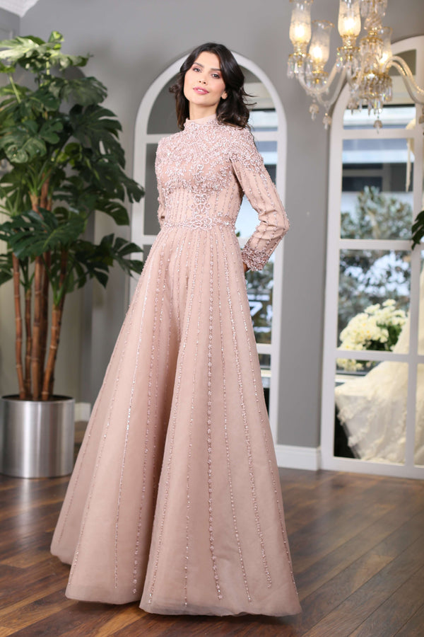 Elegant Long Lace Evening Dress