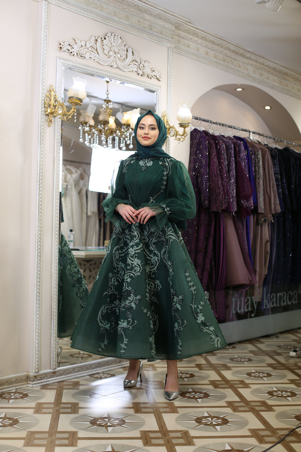 Zümrüt Yeşili Tesettür Uyumlu Abiye Elbise