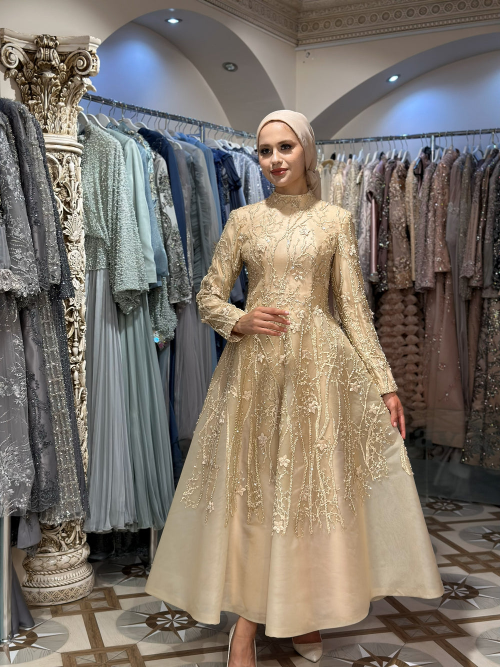 Floral Embroidered Long Lace Evening Dress