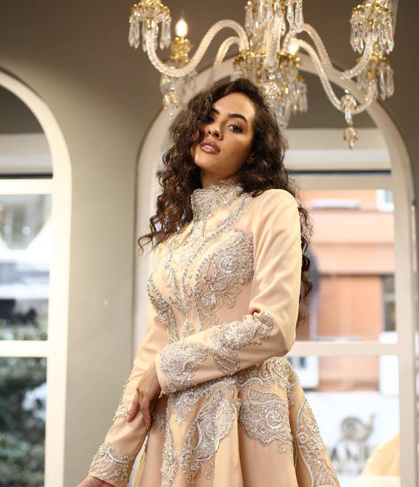 Gümüş İşlemeli  A Kesim Midi Abiye Elbise