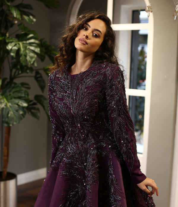 Yoğun İşlemeli Mürdüm Midi Abiye Elbise