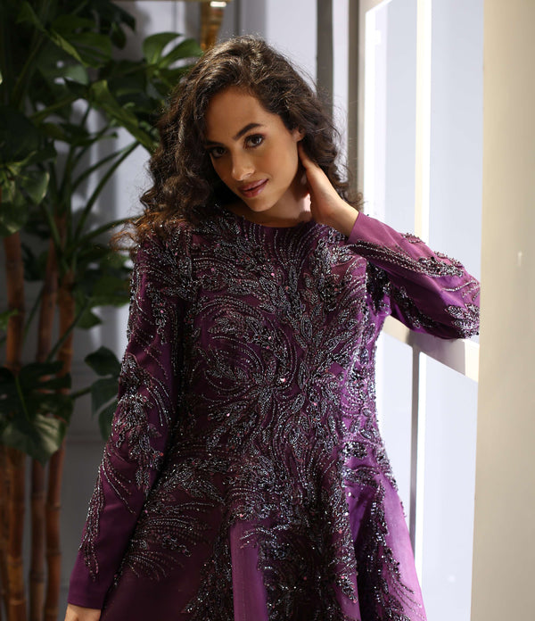 Yoğun İşlemeli Mürdüm Midi Abiye Elbise