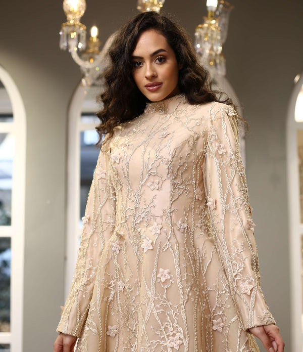 Çiçek ve Dal İşlemeli  A Kesim Midi Abiye Elbise