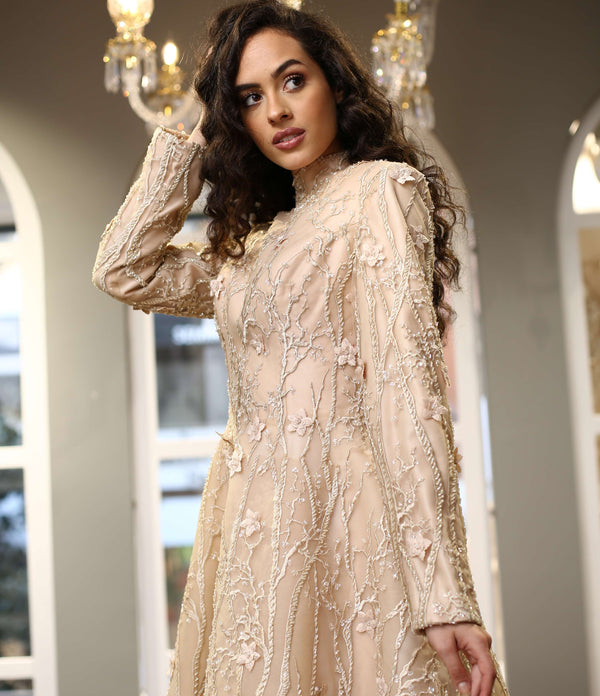 Çiçek ve Dal İşlemeli  A Kesim Midi Abiye Elbise