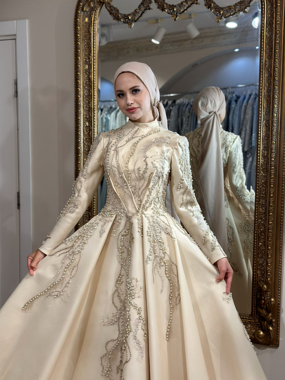 Floral Embroidered Long Lace Evening Dress