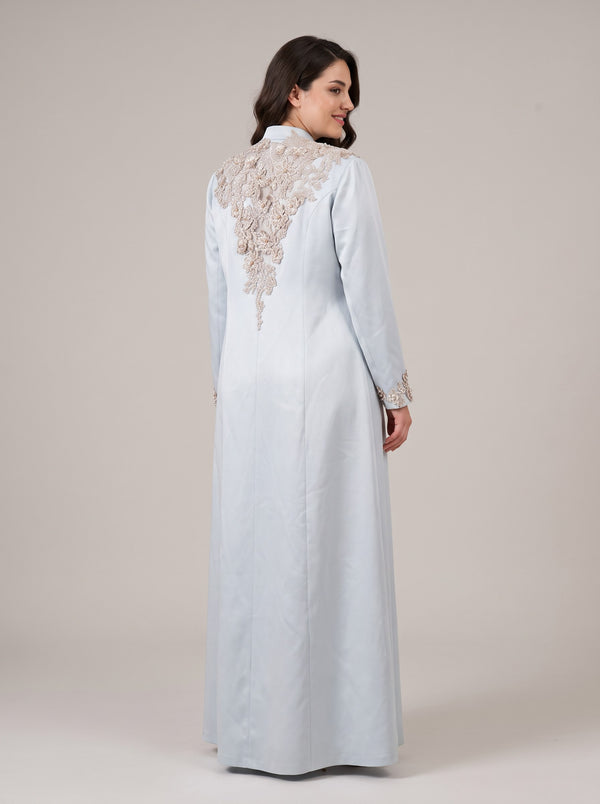 Açık Mavi Saten Bej 3D Çiçek İşlemeli Önü Açık Uzun Kaftan Abiye Elbise