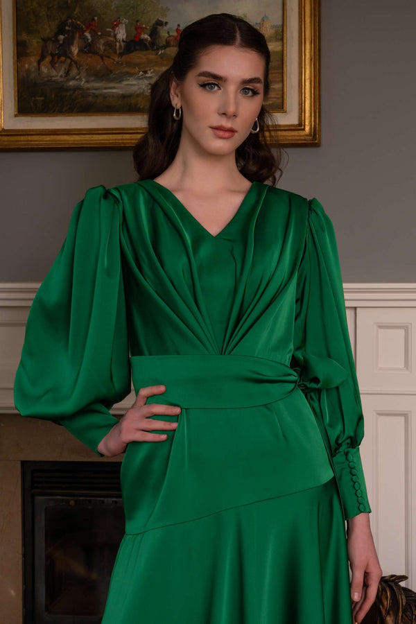 Evening Set with V-Neckline