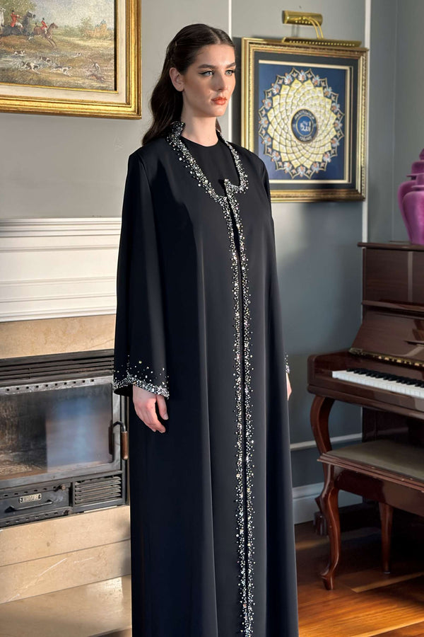 Abaya with Embroidered Collar and Sleeves